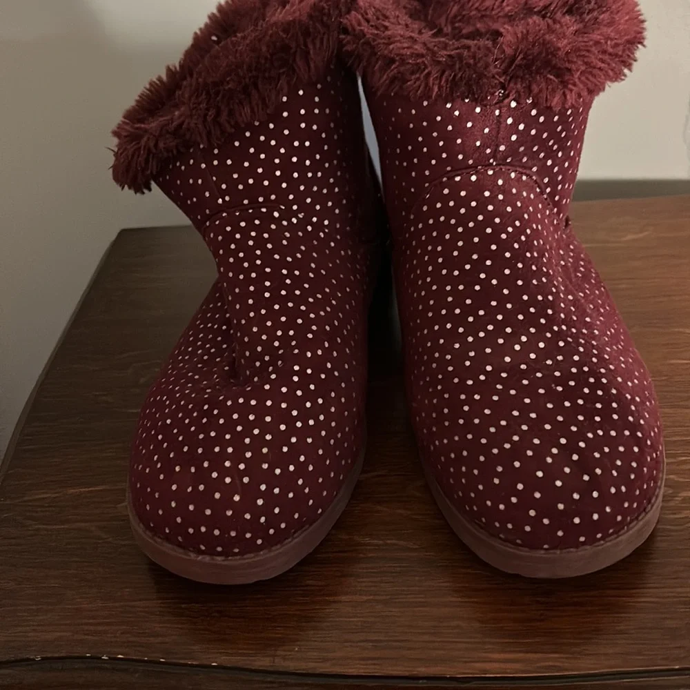 Girls Maroon and Silver Polka Dot Fur Lined Boots 3